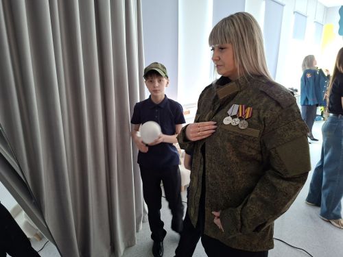 «Герой хатыны, балалары, әнисе» патриотик фотопроекты кукмаралыларны берләштерде