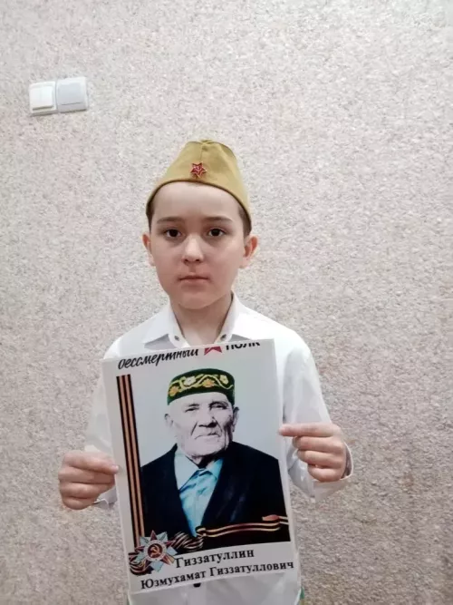 Кукмара күпфункцияле үзәгендә ветераннарның фотосурәтләрен ясатырга мөмкин
