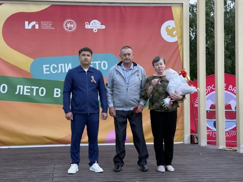 Батырлык, хәтер һәм бердәмлек: Кукмарада хәрбиләрне хөрмәтләделәр (фоторепортаж)