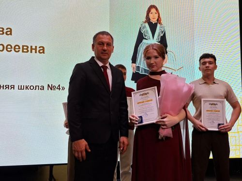 В Кукморской школе №3 прошёл выпускной (фоторепортаж)