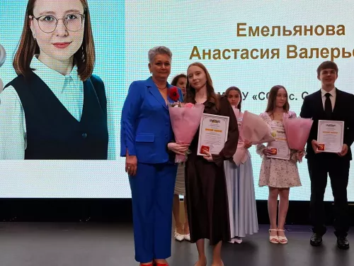 В Кукморской школе №3 прошёл выпускной (фоторепортаж)