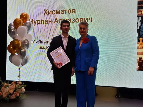 В Кукморской школе №3 прошёл выпускной (фоторепортаж)