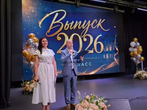 В Кукморской школе №3 прошёл выпускной (фоторепортаж)