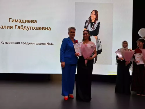 В Кукморской школе №3 прошёл выпускной (фоторепортаж)