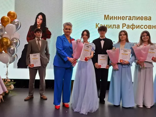В Кукморской школе №3 прошёл выпускной (фоторепортаж)