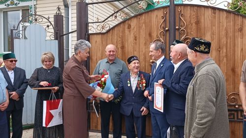 Олыяз авылының горурлыгы: Нургали Тимергалиев 95 яшьлеген каршы алды