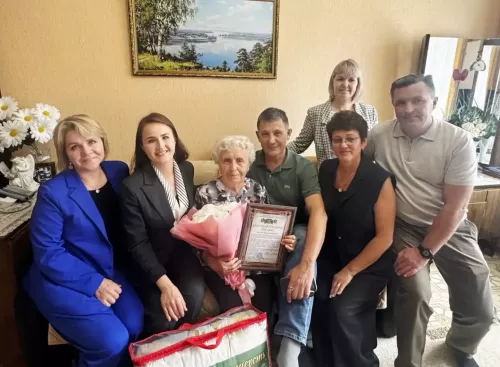 Юбилей ветерана медицины: 90 лет Маргарите Богомоловой из Кукморского района