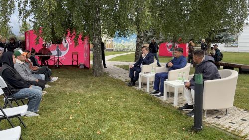 Молодежь Кукморского района обсудила актуальные вопросы с руководством