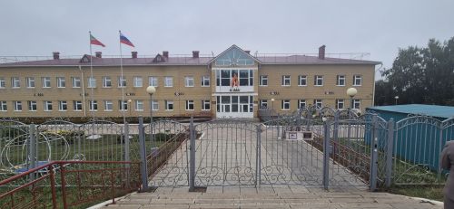 Кукмара районындагы мәгариф учреждениеләренең яңа уку елына әзерлеген тикшерелә