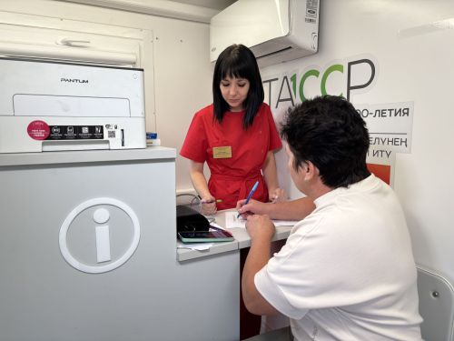 Сәламәтлек — юлда: Кукмара районына «Тәгәрмәчле поликлиника» килде