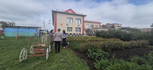 Кукмара районындагы мәгариф учреждениеләренең яңа уку елына әзерлеген тикшерелә