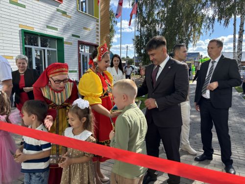Кукмарада капиталь төзекләндерелгән «Каенкай» балалар бакчасы ачылды