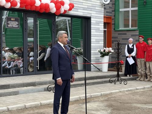 Кукмара районында Белем көне яңа мәктәпләр һәм яңартылган биналар белән башланды (фоторепортаж)