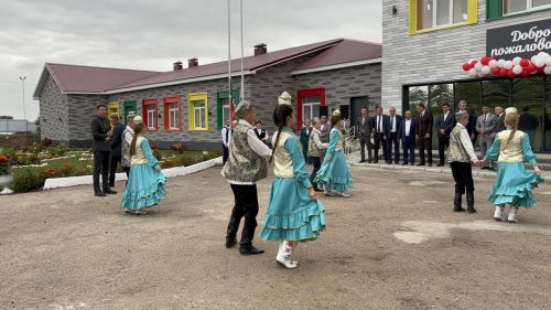 Кукмара районында Белем көне яңа мәктәпләр һәм яңартылган биналар белән башланды (фоторепортаж)