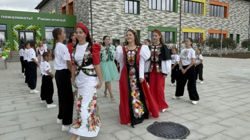 Кукмара районында Белем көне яңа мәктәпләр һәм яңартылган биналар белән башланды (фоторепортаж)