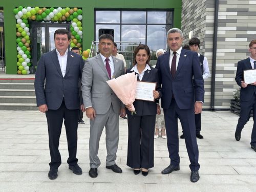 Кукмара районында Белем көне яңа мәктәпләр һәм яңартылган биналар белән башланды (фоторепортаж)