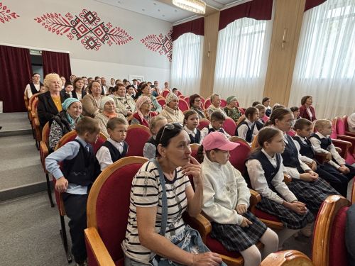 Поч. Кучук авылында яңартылган мәдәният йорты ишекләрен ачты