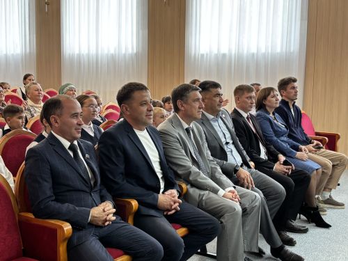 Поч. Кучук авылында яңартылган мәдәният йорты ишекләрен ачты