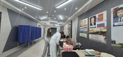 Кукмараның 1664нче номерлы сайлау участогында тавыш бирү актив рәвештә бара