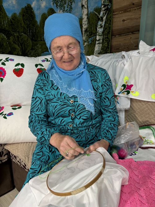 Ядегәр авылыннан Фирдания Яббарова: Кул эшләре бер дә модадан чыкмый