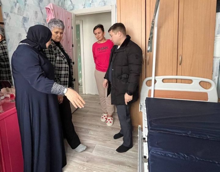 Депутатның Кукмарадагы Мансуровлар гаиләсенә ярдәме: Гозер җавапсыз калмады