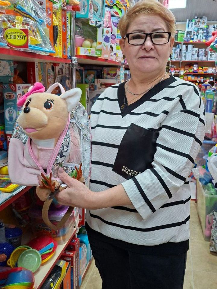 Кукмарадан Рәзилә Яруллина: Һәр буынның —  үз уенчыгы
