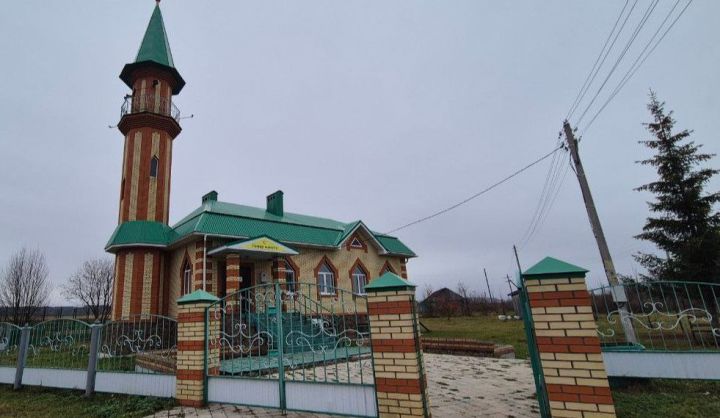 Татарстан Рәисе Ураза һәм Корбан бәйрәмнәрен үткәрү көннәрен раслады