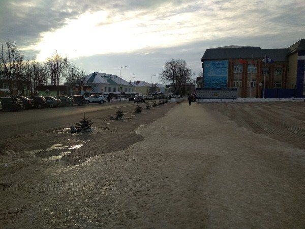 Татарстан синоптиклары көчле җил һәм бозлавык турында кисәтә