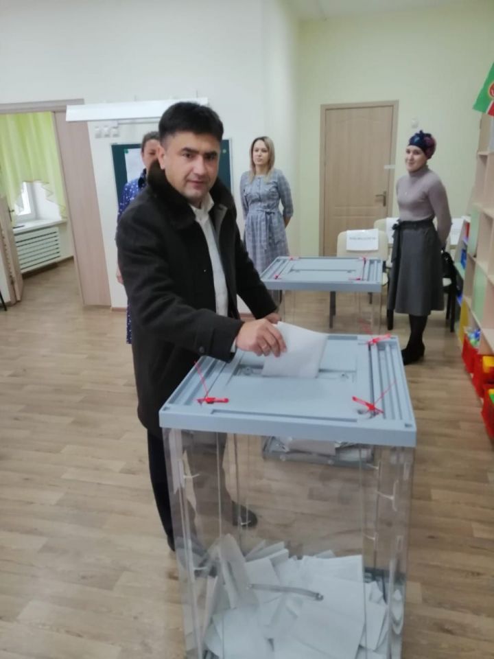 Сергей Димитриев принял участие в референдуме по вопросу введения самообложения граждан
