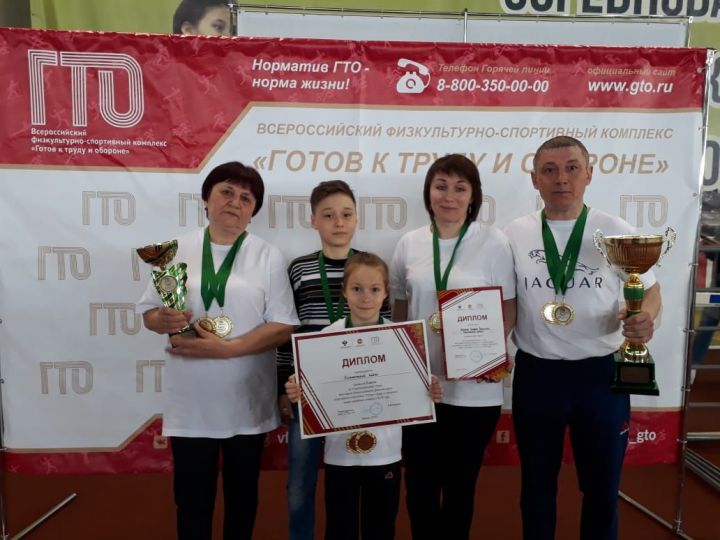 Семья Ивановых из Кукмора будет защищать честь республики во Всероссийском конкурсе в Сочи