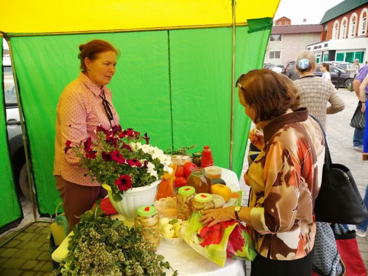 Фото: В Кукморе прошел Медовый Спас