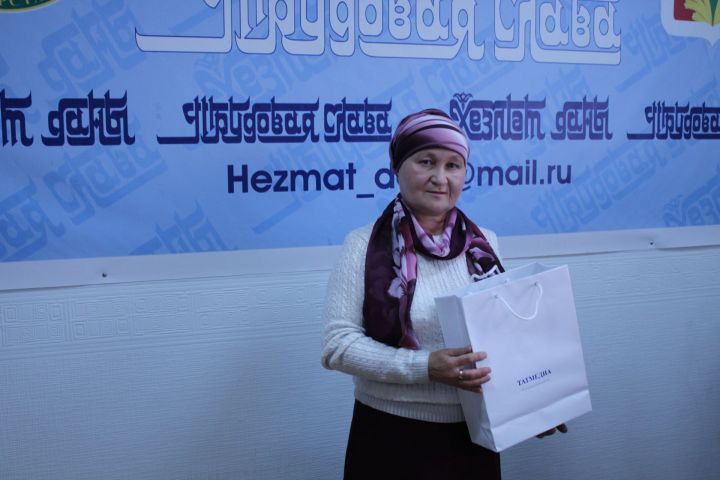 Суфия Шафигуллина из Кукморского района стала обладательницей поощрительного приза АО «ТАТМЕДИА»