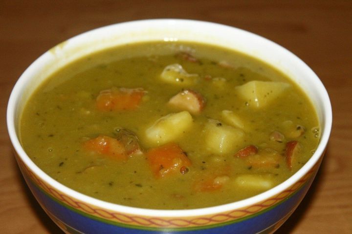Блогер-кулинар из Кукмора делится рецептом горохового супа с клецками