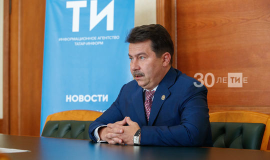 Марат Садыков объяснил важность поправки к Конституции о доступности медпощи