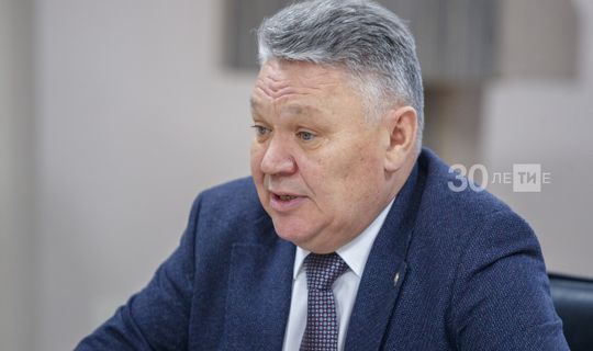 Рафис Бурганов покинул пост главы Минобрнауки Татарстана