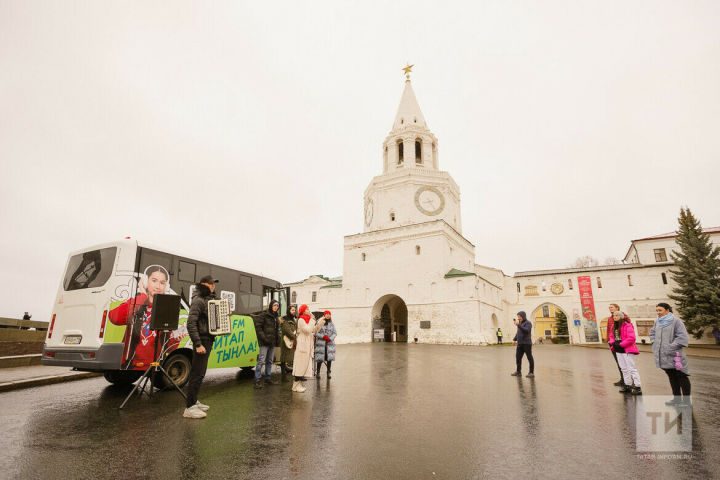 В столице Татарстана стартовал автопробег до Уфы от радио «Китап»