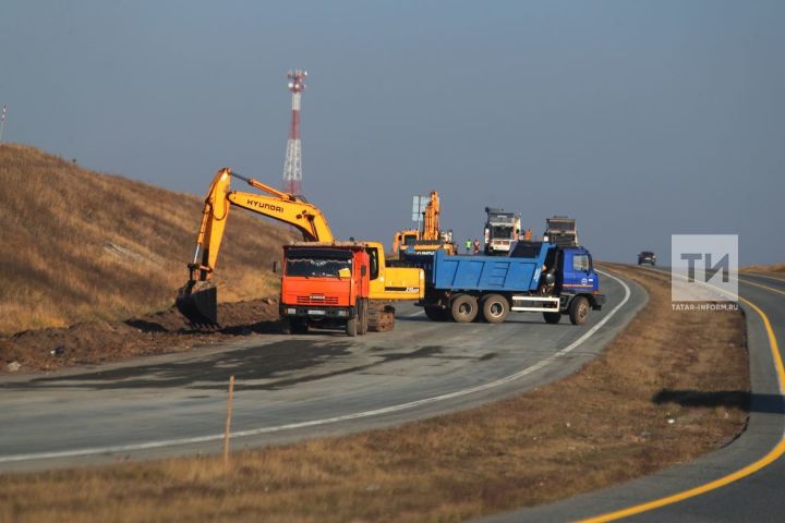Лишний грунт при строительстве трассы М12 пойдет на дороги и рекультивацию карьеров в Татарстане
