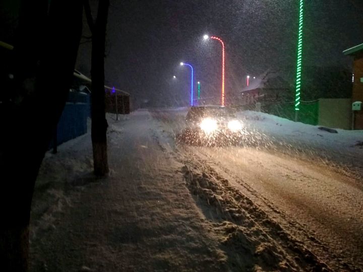 Жителей Кукморского района предупредили о метели и снежных заносах