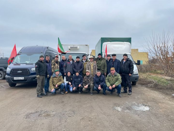 Кукмарадагы «Сугышчан кардәшлек» оешмасыннан өч машина гуманитар ярдәм Луганск республикасына кузгалды
