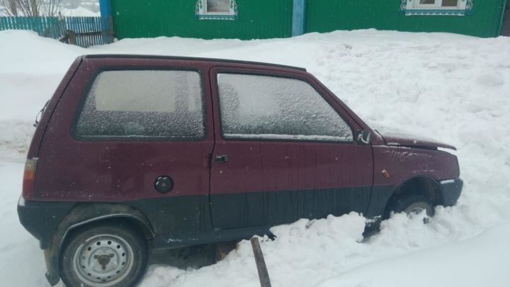 На автомобиль жителя Кукморского района наложили арест