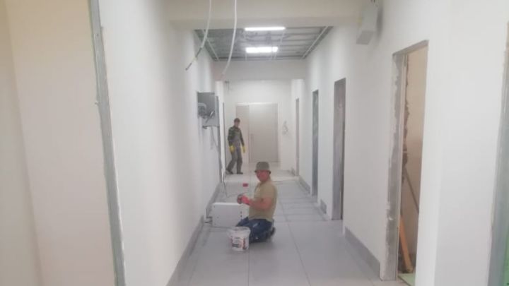 В Кукморе продолжается капремонт поликлиники