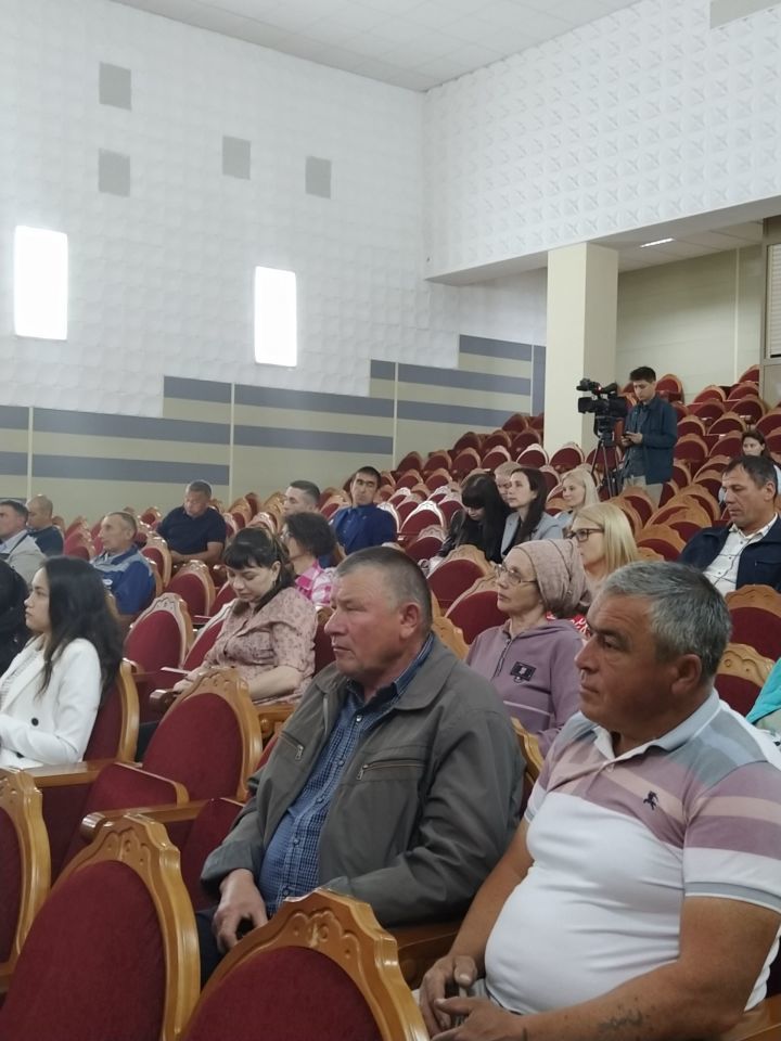 Бухгалтер Ассоциации фермеров Кукморского района прошла обучение ЦЭТ «Маркетплейс.Легко»