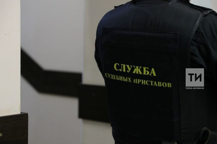 Татарстанец вернул банку 655 тыс. рублей после ареста его автомобиля Mercedes-Benz