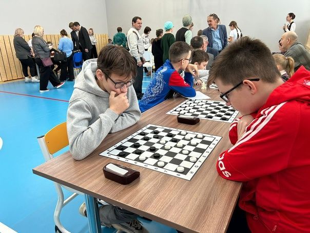 В Ядыгерьской  школе прошли районные соревнования по настольным играм среди детей с ограниченными возможностями здоровья