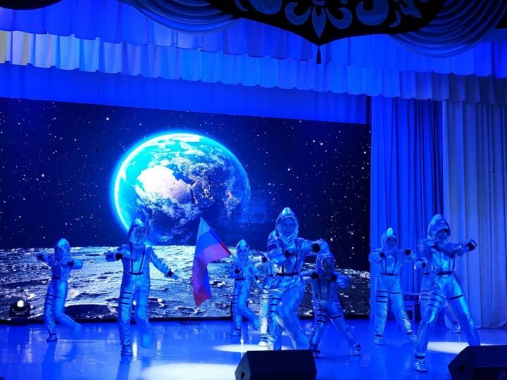 В Кукморе состоялся тематический концерт, посвященный Дню космонавтики