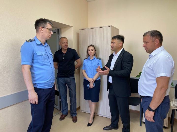 Суд приставларының кабат Кукмарага кайтуы көтелә