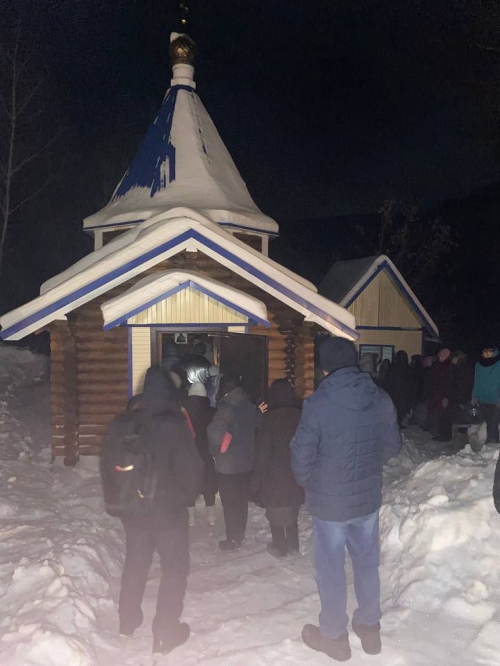 Православные христиане Кукморского района отмечают Крещение Господне