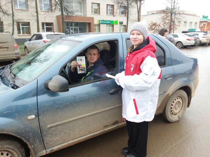 В Кукморе в рамках акции «Ребенок — главный пассажир!» госавтоинспекторы выявили три нарушения ПДД