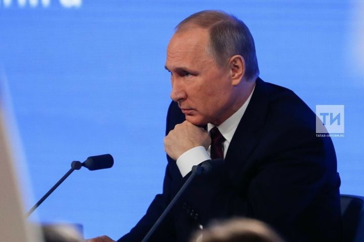 Путин: Экономика России растет, несмотря на санкции