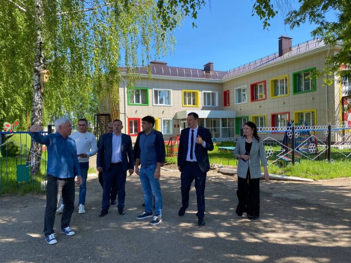 В Кукморе планируется капитальный ремонт детского сада «Рябинушка»